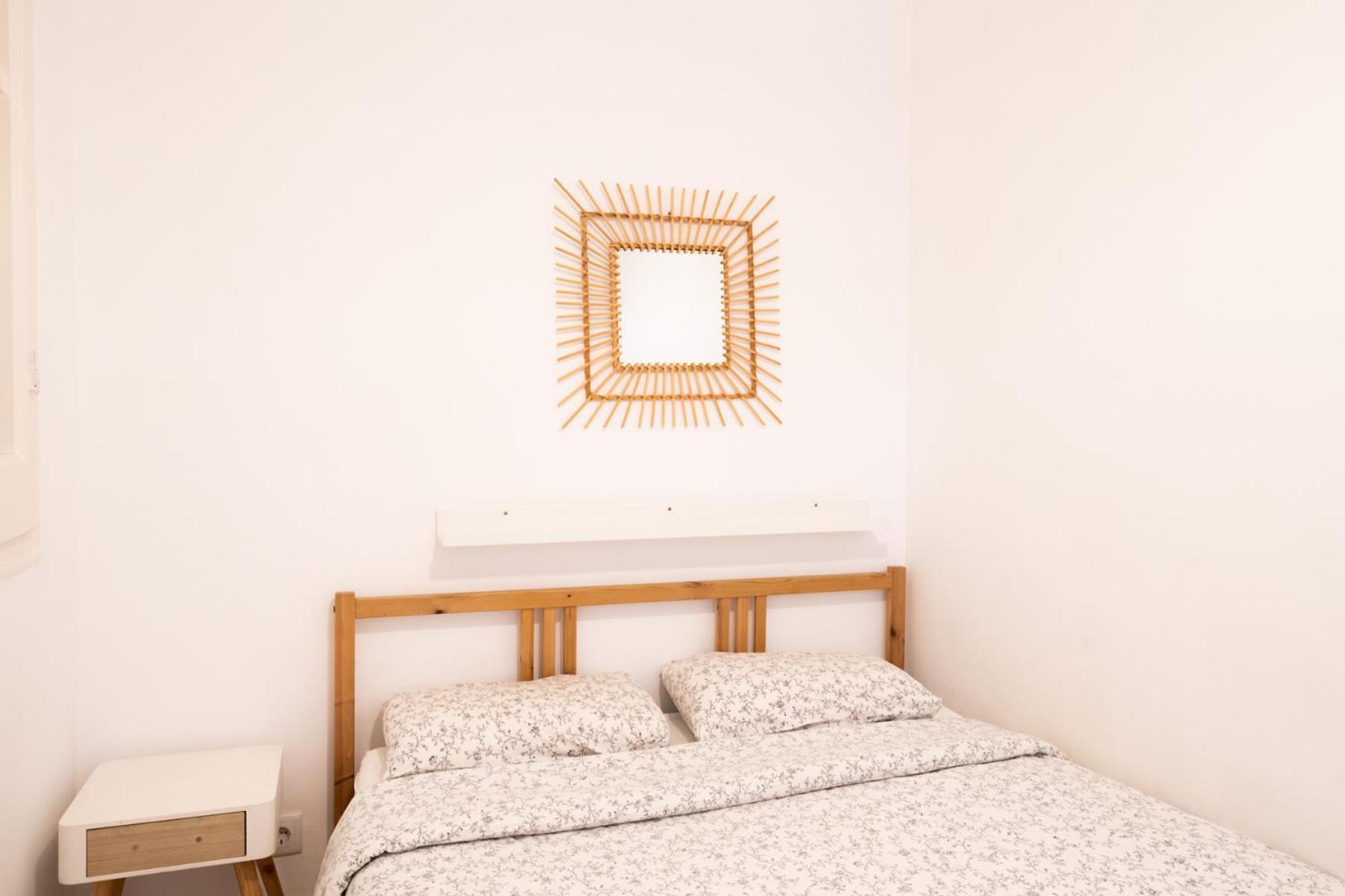Apartamento Nuevo Con Encanto En Sagrada Familia Barcelona Luaran gambar