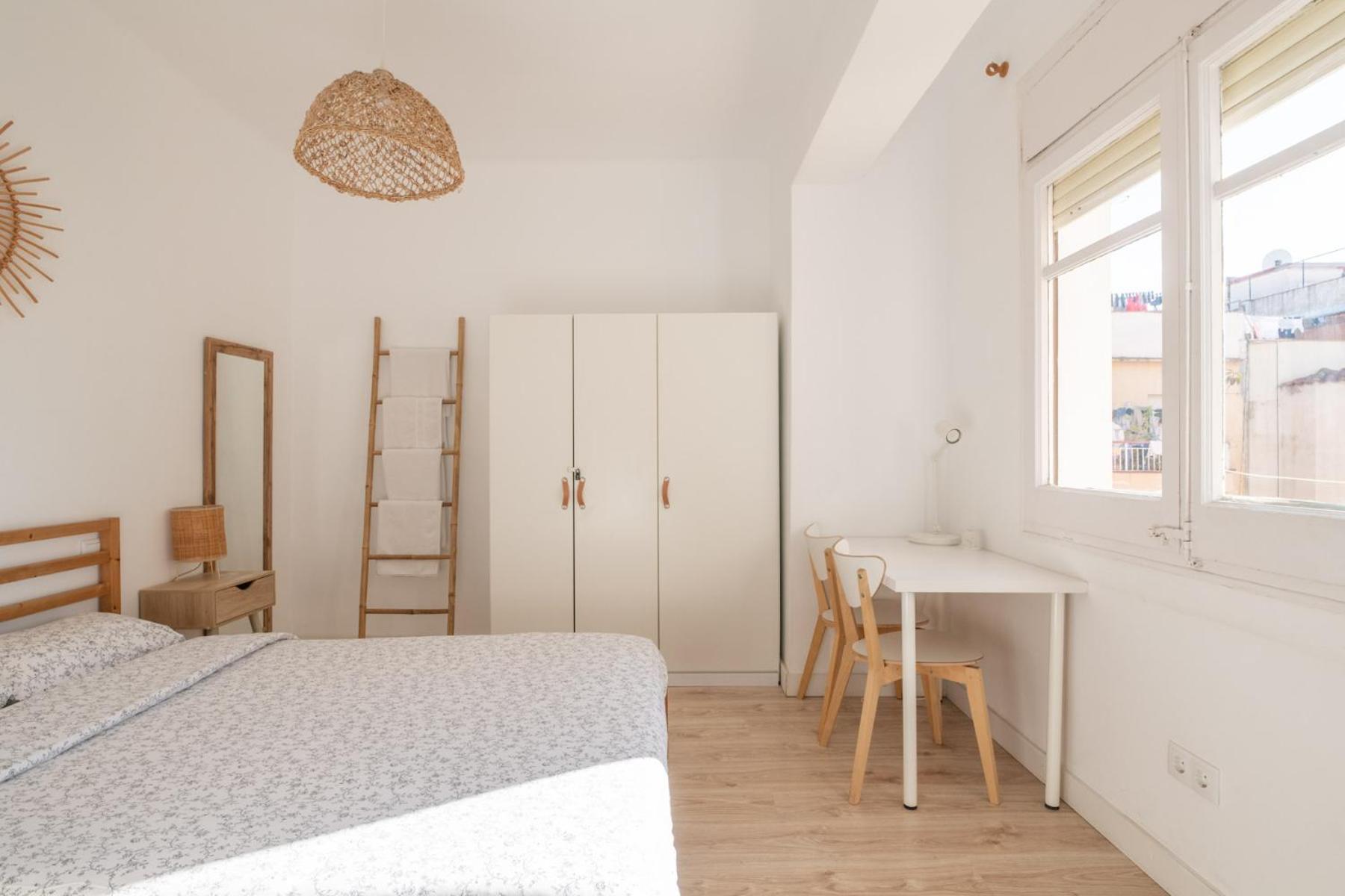 Apartamento Nuevo Con Encanto En Sagrada Familia Barcelona Luaran gambar