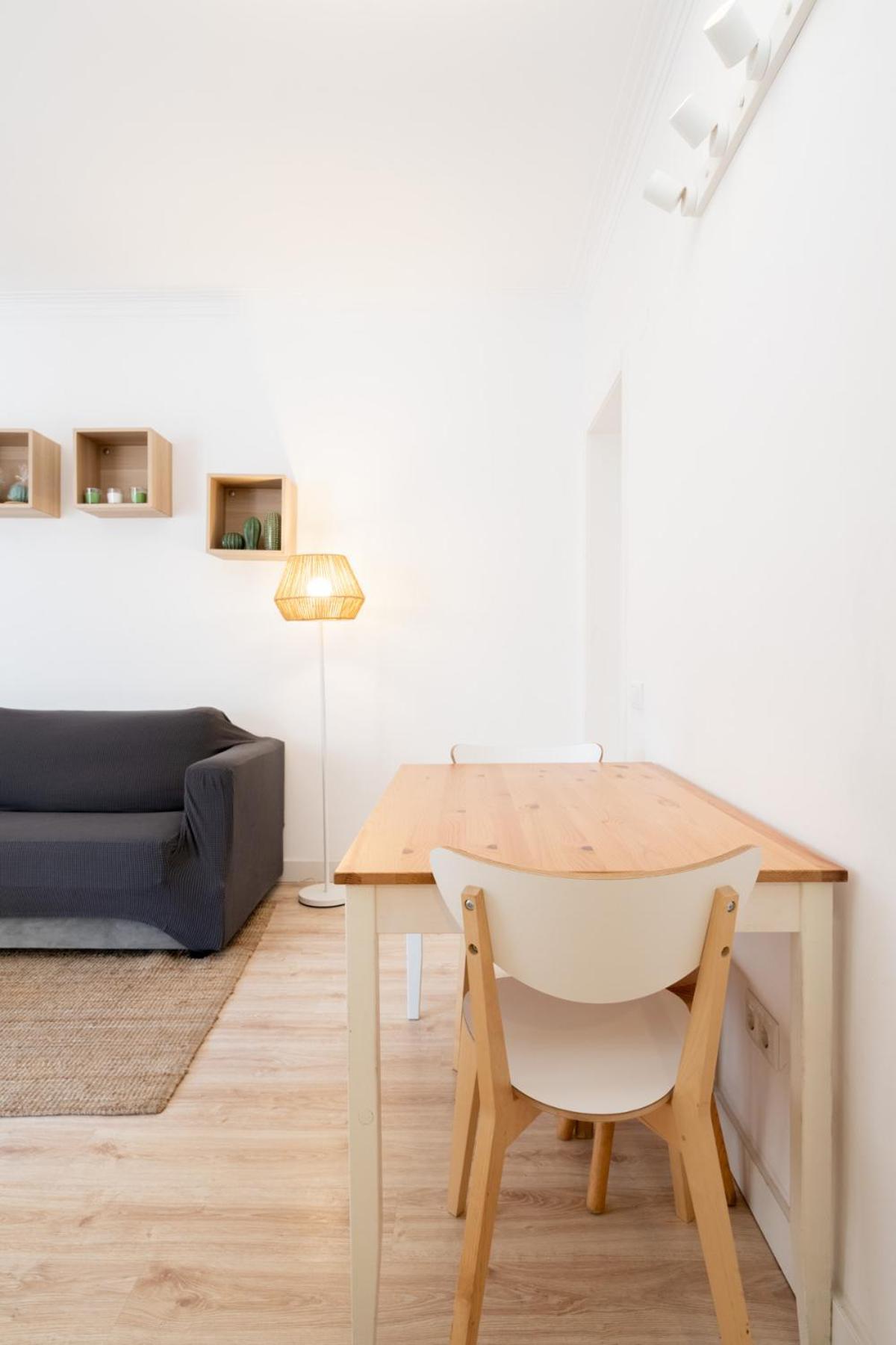 Apartamento Nuevo Con Encanto En Sagrada Familia Barcelona Luaran gambar