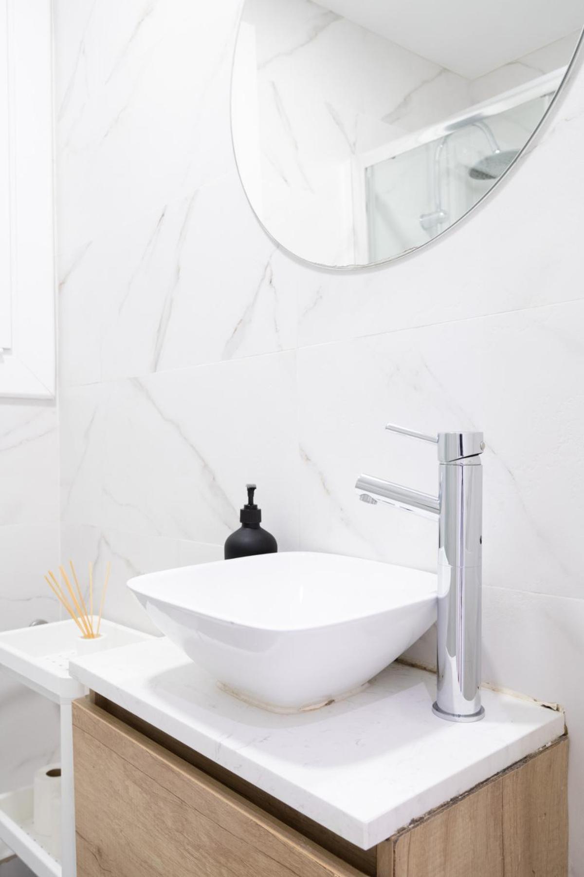 Apartamento Nuevo Con Encanto En Sagrada Familia Barcelona Luaran gambar