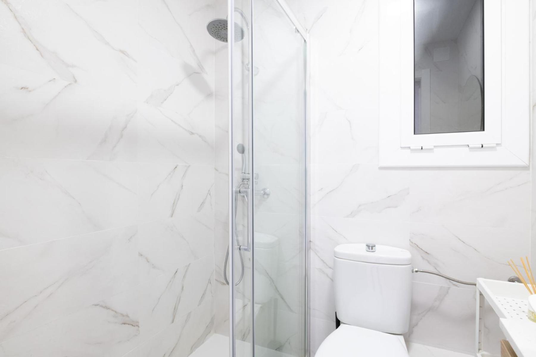 Apartamento Nuevo Con Encanto En Sagrada Familia Barcelona Luaran gambar