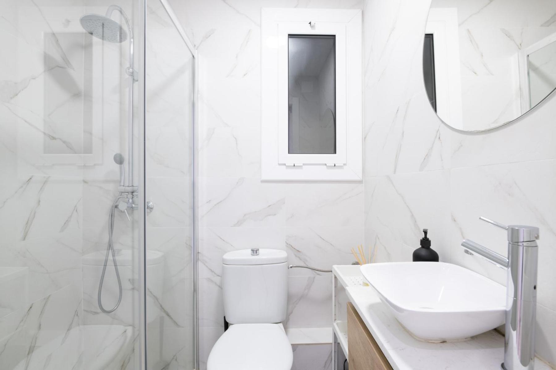 Apartamento Nuevo Con Encanto En Sagrada Familia Barcelona Luaran gambar